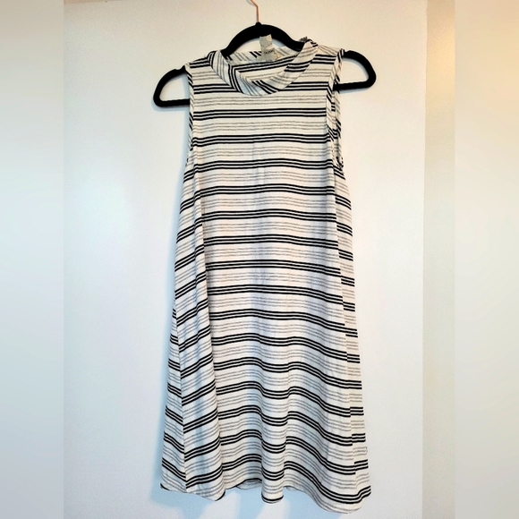 Mock neck swing dress, size small - Picture 1 of 7
